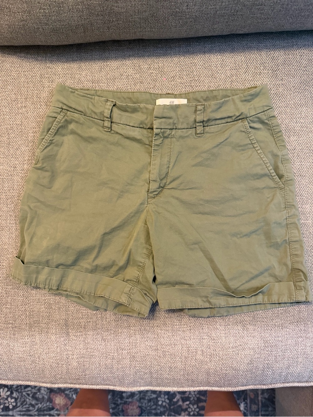 H&M Olive Green Women's Chino Shorts - 2
